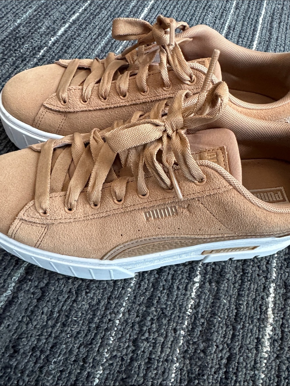 Puma Women’s Platform Sneakers in Camel/Tan - Picture 6 of 7